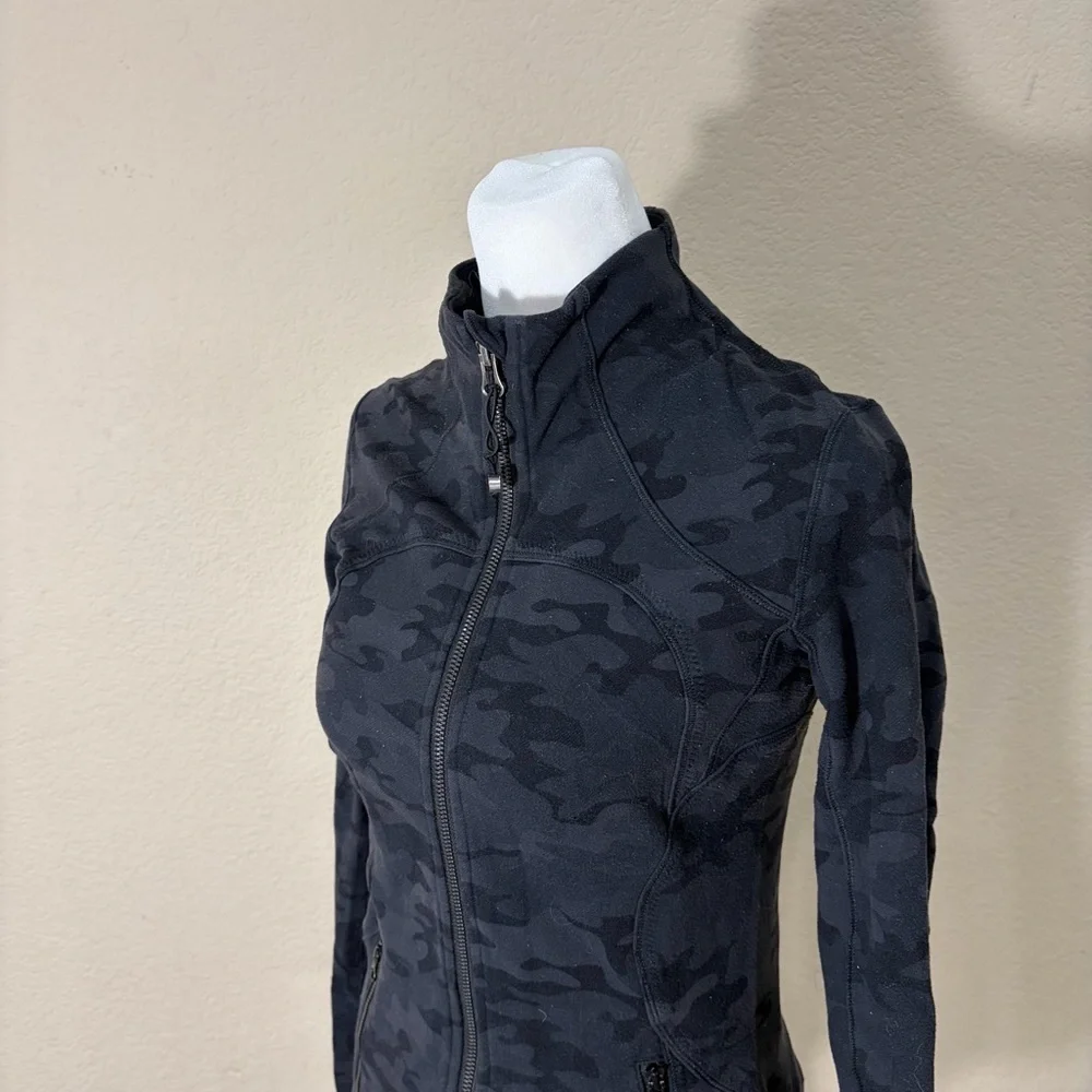 lululemon athletica questions leave